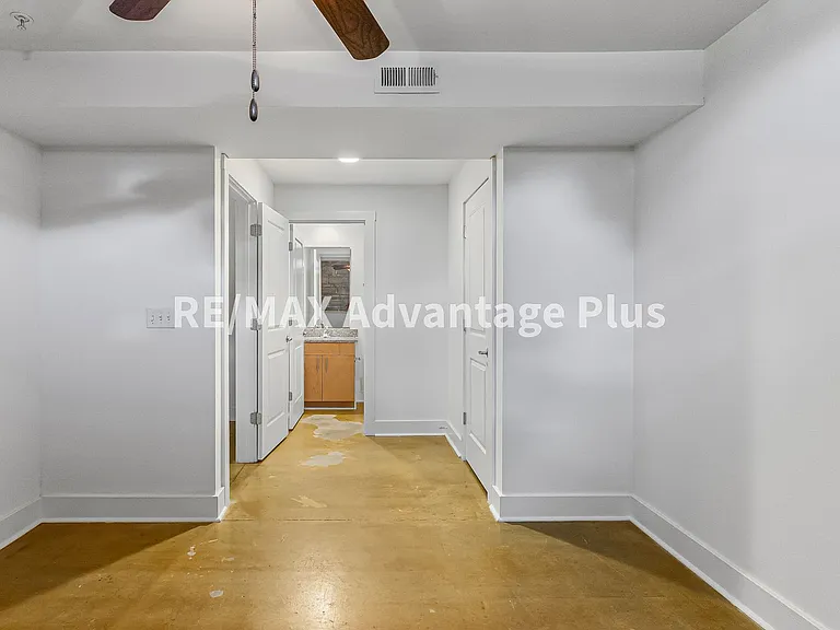 8832 Abilene Rd — Photo 32