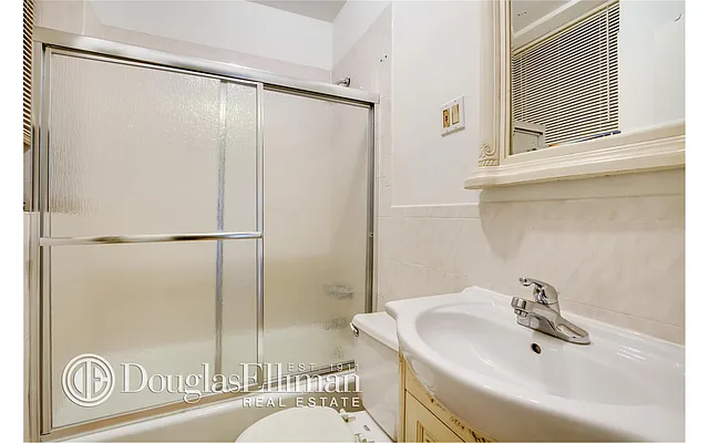 Rented by Douglas Elliman | media 15