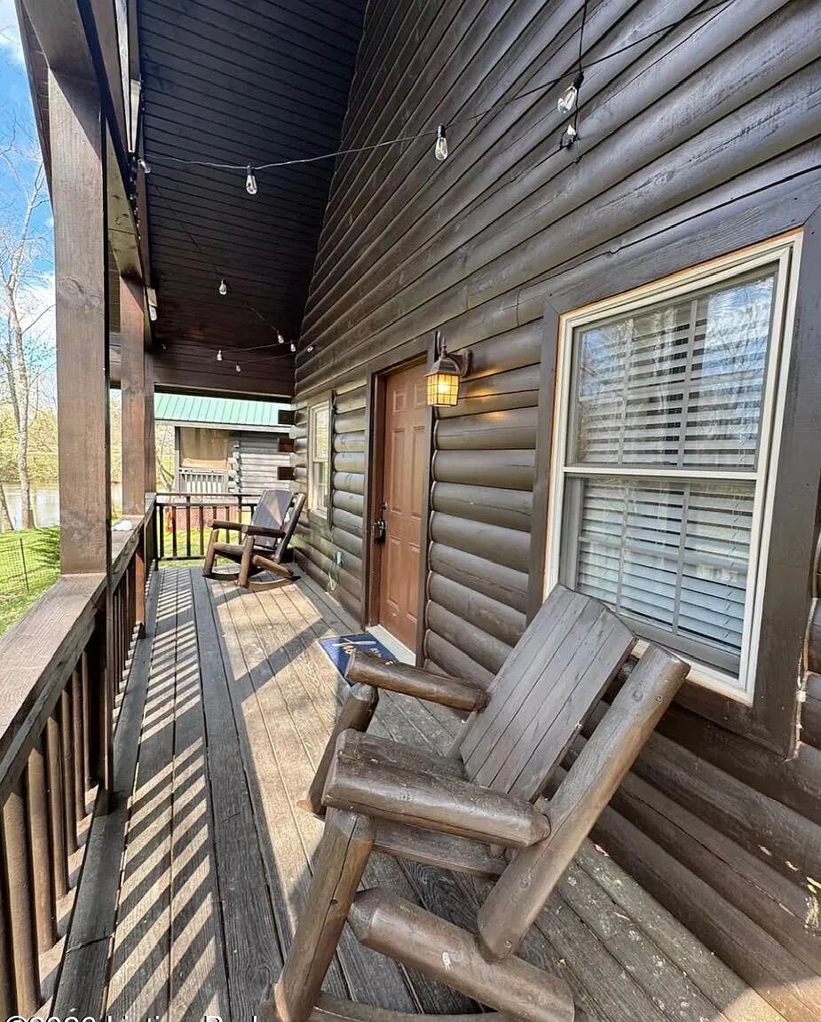 2 bed, 1.0 bath, 660 sqft, $1,800 — Photo 3