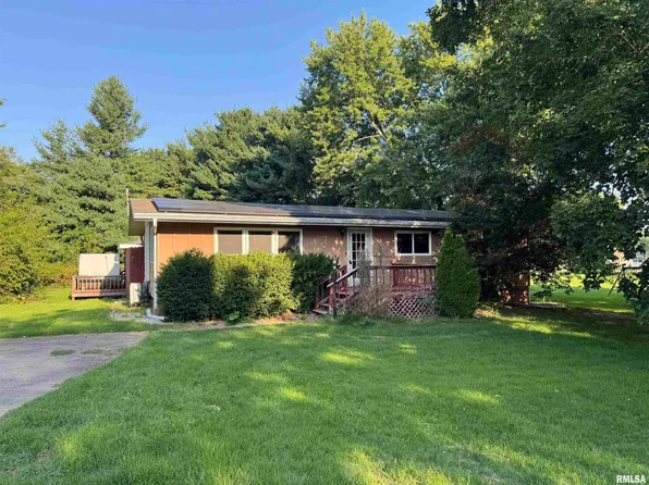 228 W Hickory Hills Dr, Havana, IL 62644