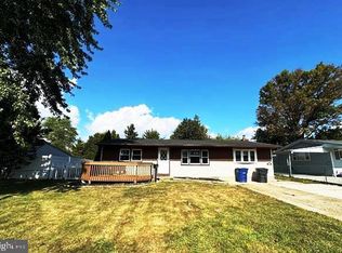 315 Collins Ln, Maple Shade, NJ 08052