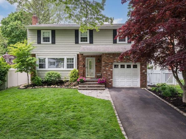 Melville NY Real Estate - Melville NY Homes For Sale | Zillow