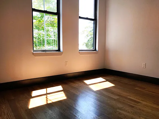 Rented by SCOUTBK.COM | media 15