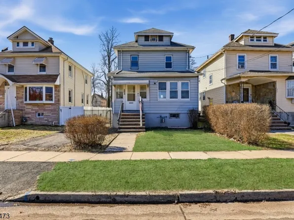 204 Pine St, Roselle Boro, NJ 07203