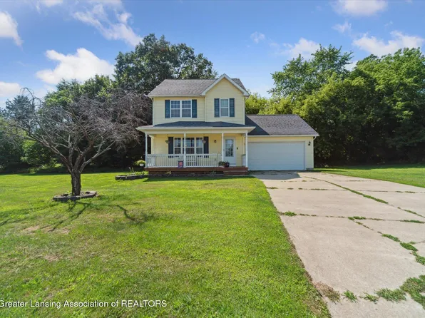 204 S Emerald Way, Morrice, MI 48857