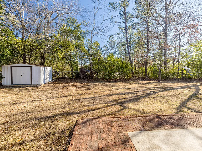 125 Magnolia Dr — Photo 34