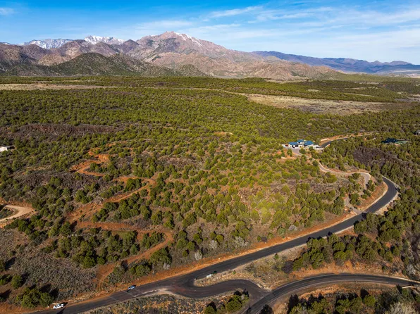 3138 S Juniper Way, New Harmony, UT 84757