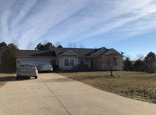 4656 Red Bud Ct N, Middleville, MI 49333