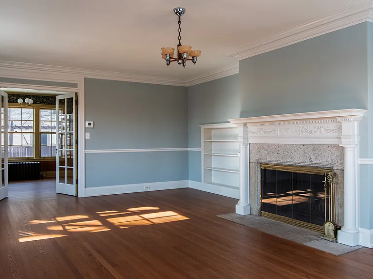 27 Highview Pl — Photo 8