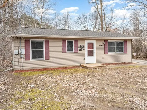 2800 Parsons Ct, Midland, MI 48642