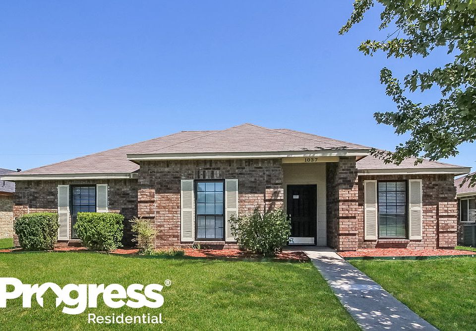 1st image of 1037 S Pepperidge Dr