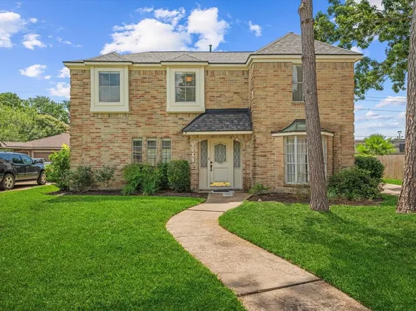 4811 Sabrina Drive, Houston, TX 77066