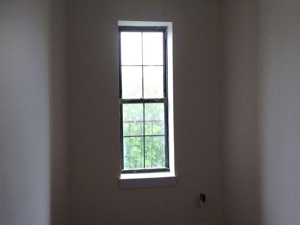Building Photo 3