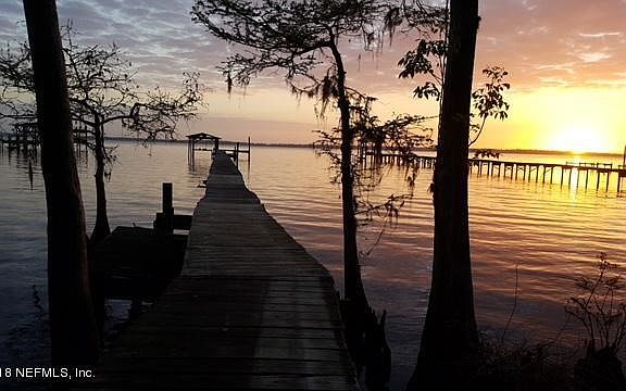 River Shores Sunrise 1