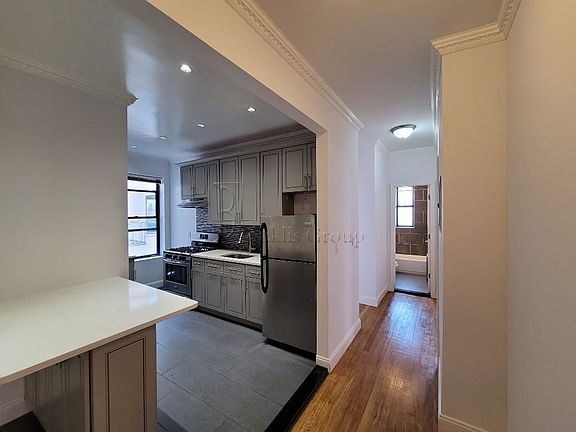 3rd image of 28-08 35th St #5G