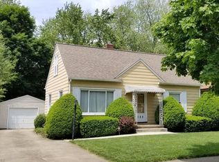 788 Davis St, Akron, OH 44310