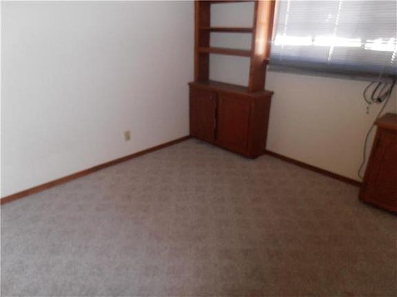 5th image of 1729 Buena Vista Ct