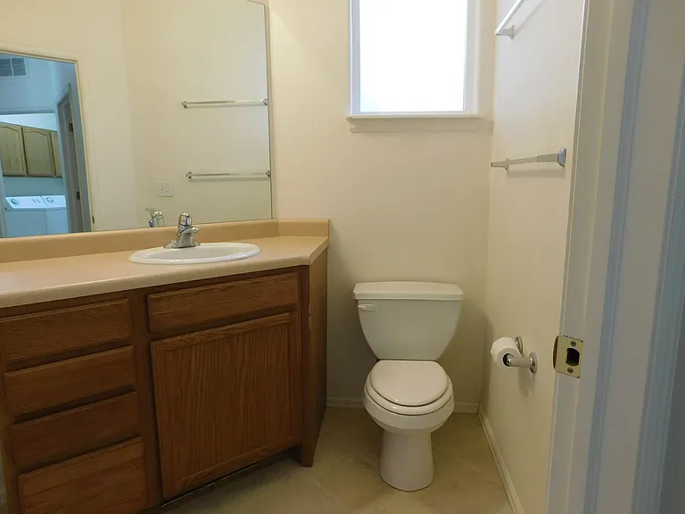 2485 Fountainhead Blvd #F-5 — Photo 15