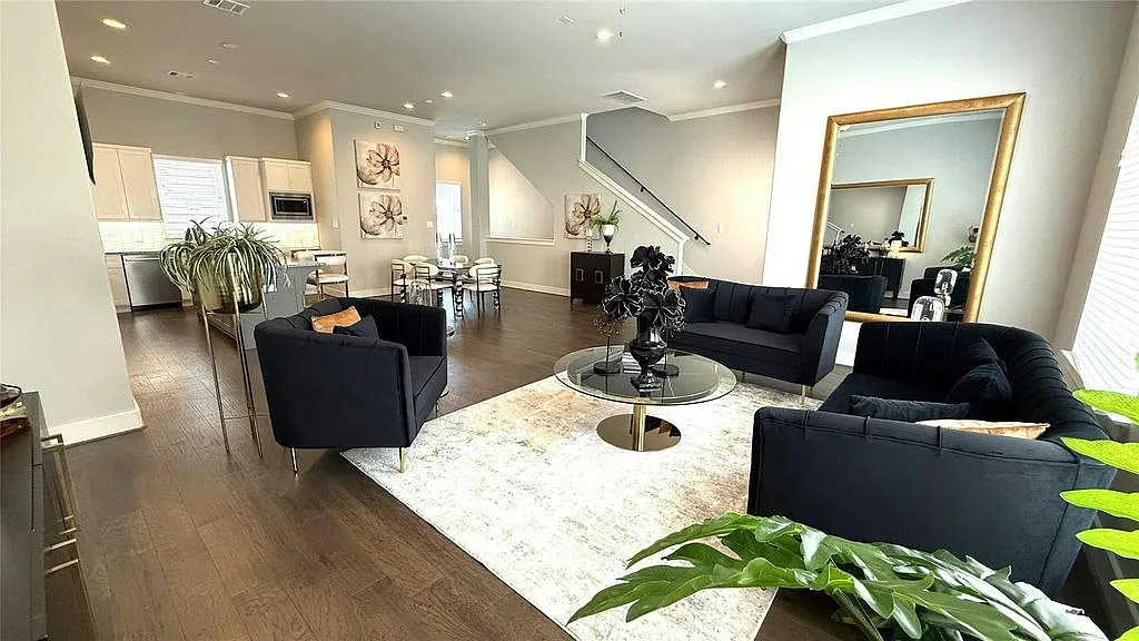 10926 Brookeshire Chase Lane — Photo 3