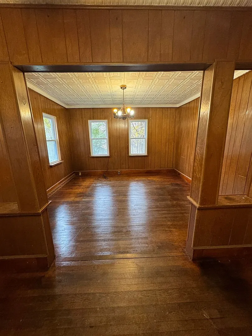 13 Sullivan Street — Photo 3