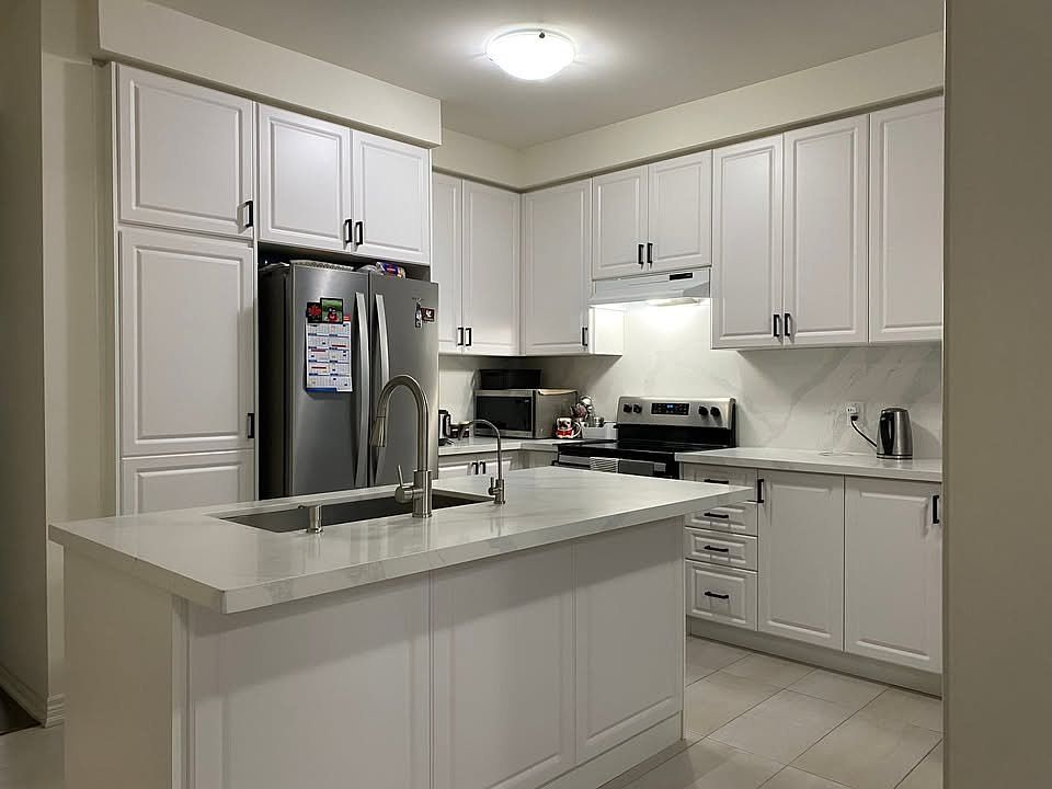 Modern Granite counter tops upgraded