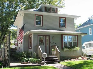 1005 Belmont Rd, Grand Forks, ND 58201