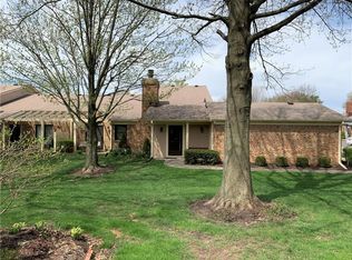 1537 Norfolk Dr, Zionsville, IN 46077