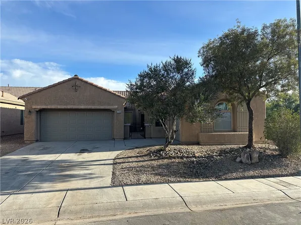 5728 Flying Birdie Ave, Las Vegas, NV 89122