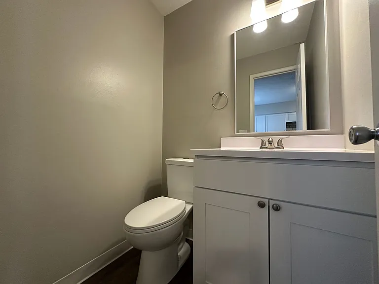 1513 Woods Ave — Photo 7