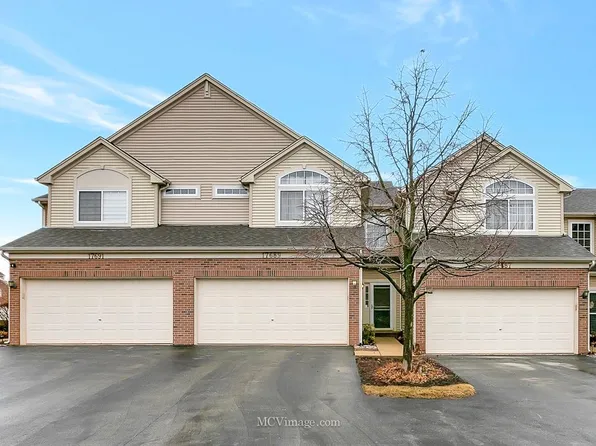 17689 S Gilbert Dr, Lockport, IL 60441