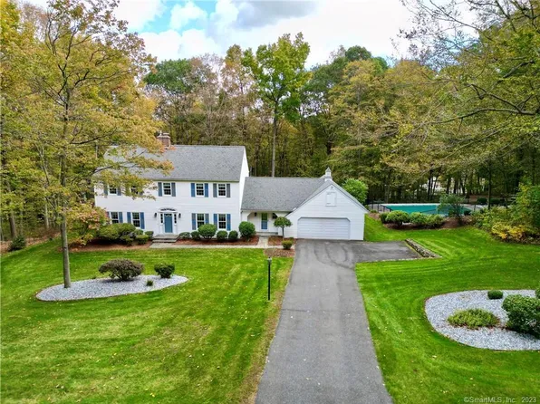 88 Deerwood Drive, Bethlehem, CT 06751