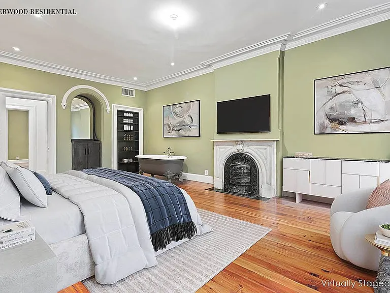 52 S Oxford St #2 — Photo 10
