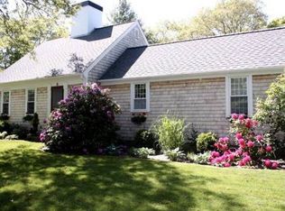 6 Sturbridge Dr, Osterville, MA 02655