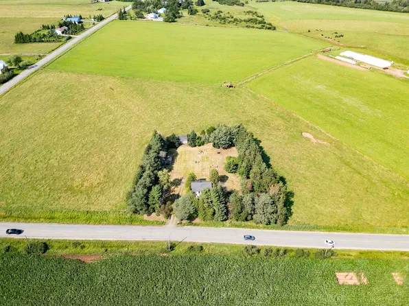 614 Southampton Rd, Amherst Pt, NS B4H 3Y4