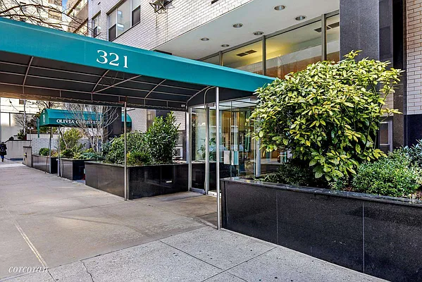 Rented by Corcoran | media 22