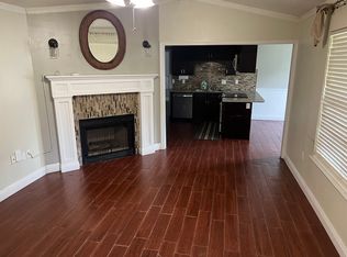 411 Ashley Dr, Crestview, FL 32536