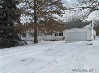 1752 Homeward Ave, Lima, OH 45805