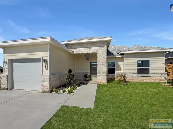 2622 Juan Castillo Ave, Pt Isabel, TX 78578