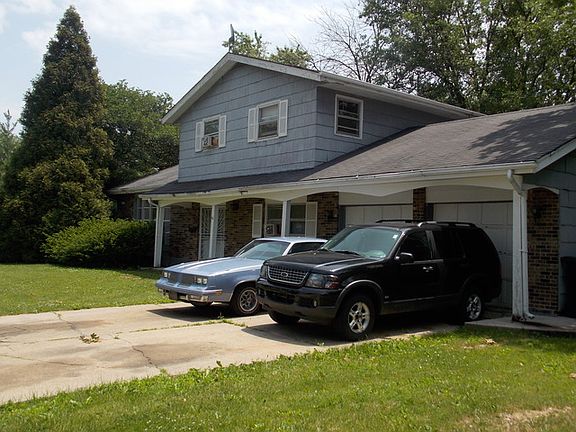2nd image of 4417 175th Pl