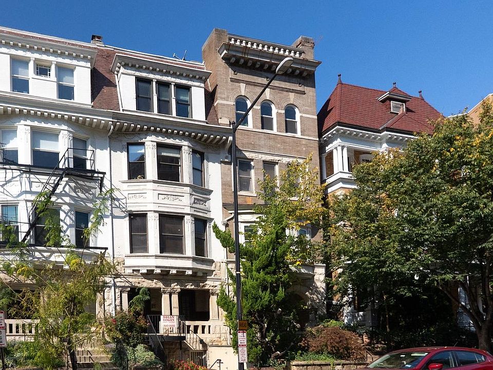 1st image of 2013 Columbia Rd NW #C
