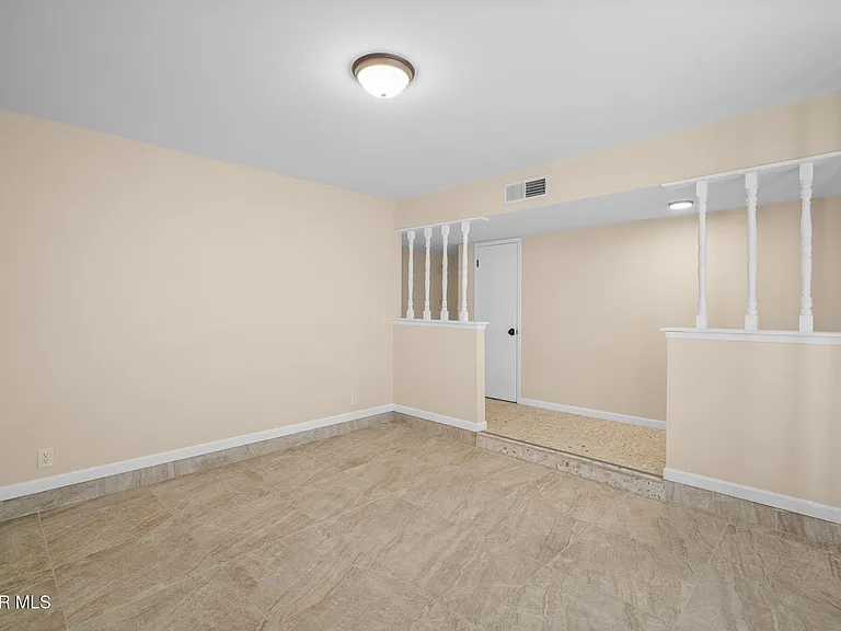 10337 Galahad Way — Photo 8