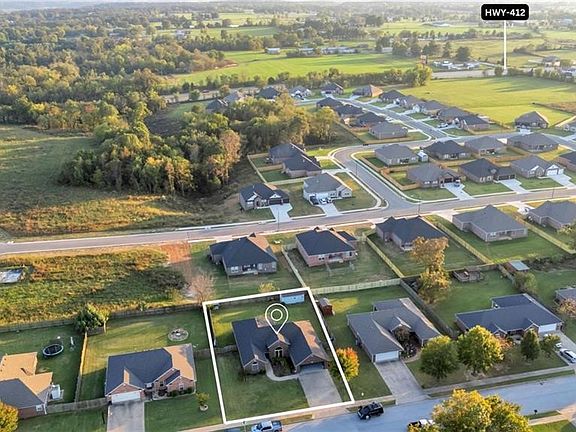 4th image of 8006 David Dr