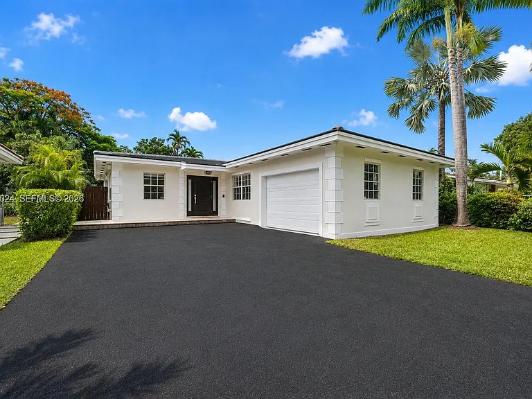 516 Gerona Ave — Photo 33