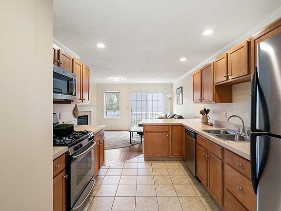 5th image of 3 Snowbell Ln #3