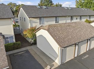 5264 NE 121st Ave APT C-18, Vancouver, WA 98682