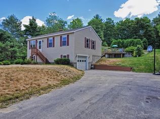 5 Dudley Rd, Oxford, MA 01540
