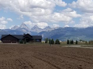 4283 Los Pinos Dr, Tetonia, ID 83452
