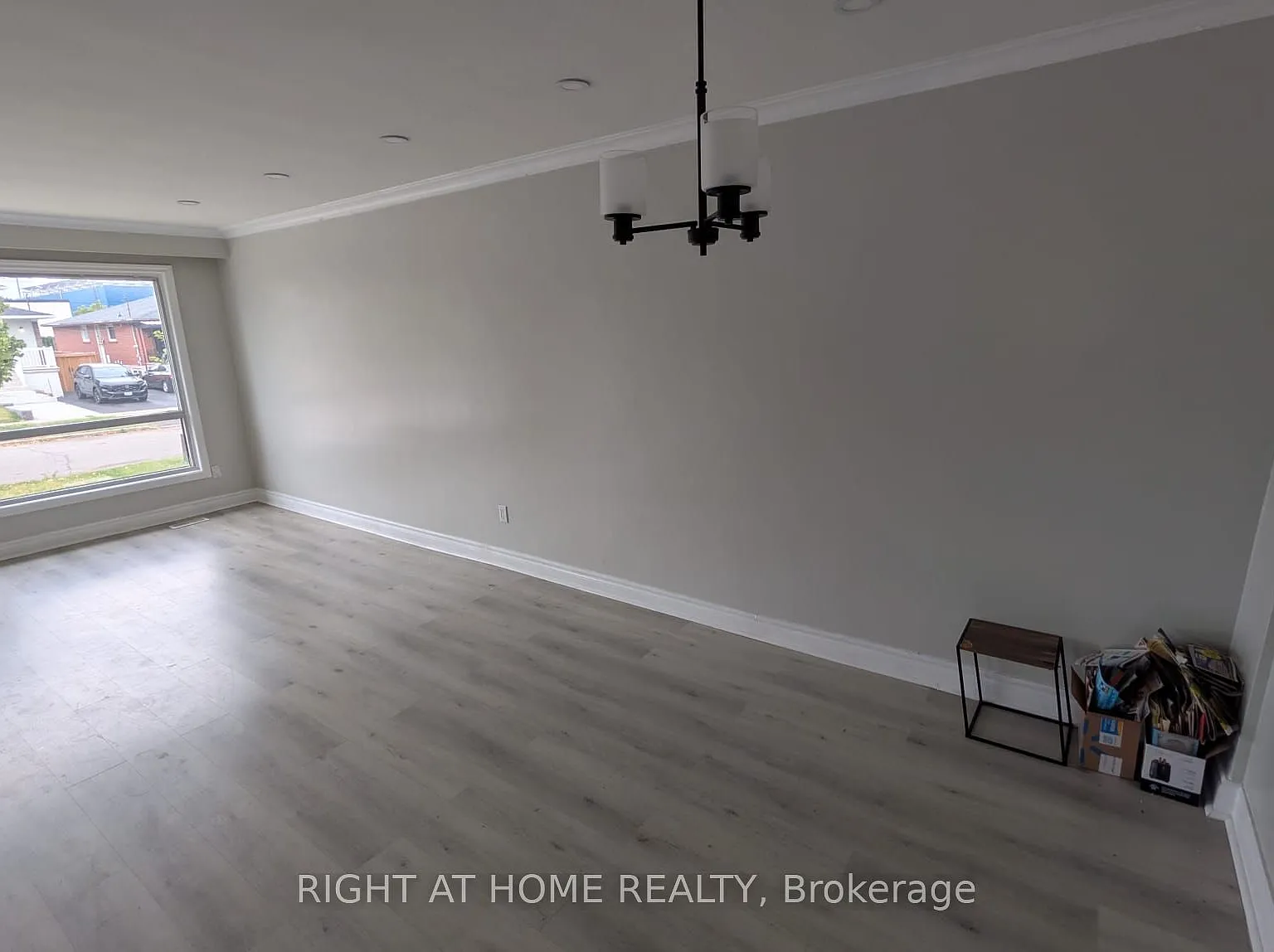 3 bed, $3,000 — Photo 4