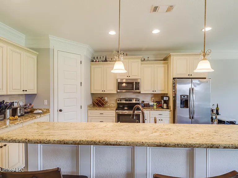 14914 Audubon Lake Blvd — Photo 7