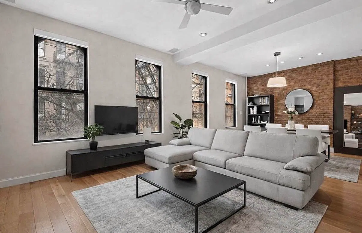 305 East 91st Street — Photo 1